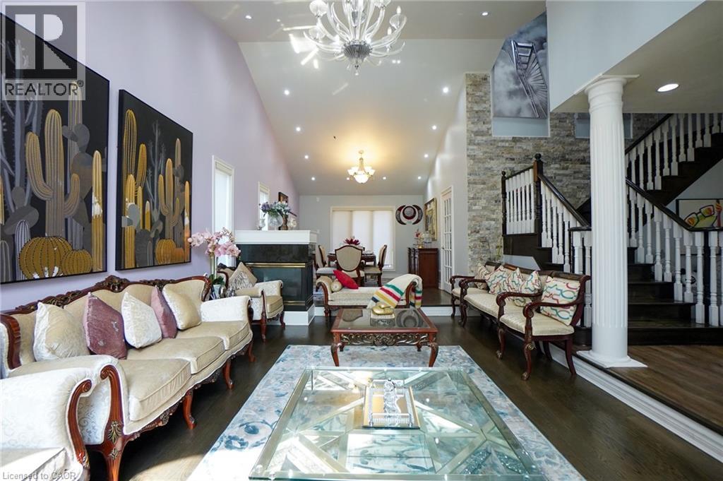 99 Donnici Drive, Hamilton, Ontario  L9B 2K3 - Photo 5 - 40769943