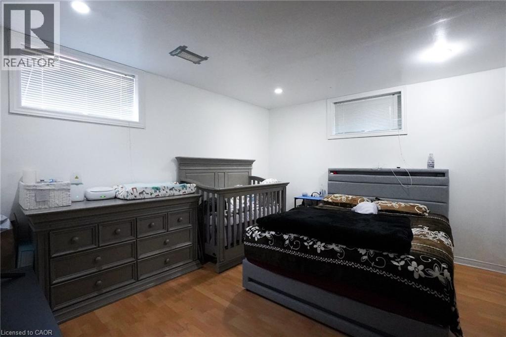 99 Donnici Drive, Hamilton, Ontario  L9B 2K3 - Photo 31 - 40769943