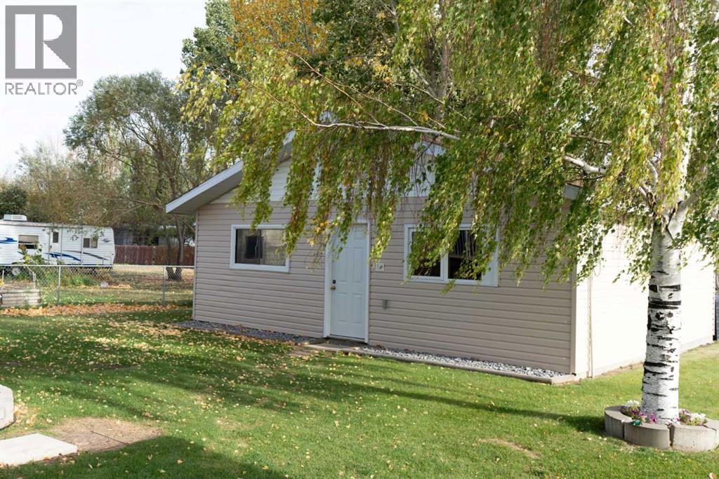 129 Scandia Cresent, Scandia, Alberta  T0J 2Z0 - Photo 3 - A2262327