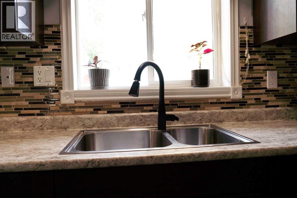 129 Scandia Cresent, Scandia, Alberta  T0J 2Z0 - Photo 8 - A2262327