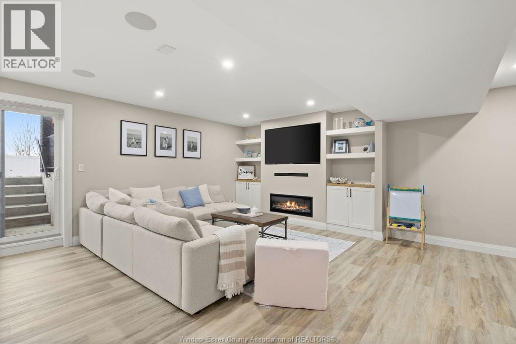 1003 Chateau Avenue, Windsor, Ontario N8P 0E6 - Photo 34 - 25031191