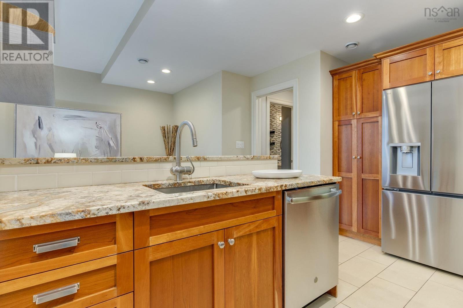 3879 Mont Blanc Terrace, Halifax, Nova Scotia  B3K 6R3 - Photo 18 - 202528681