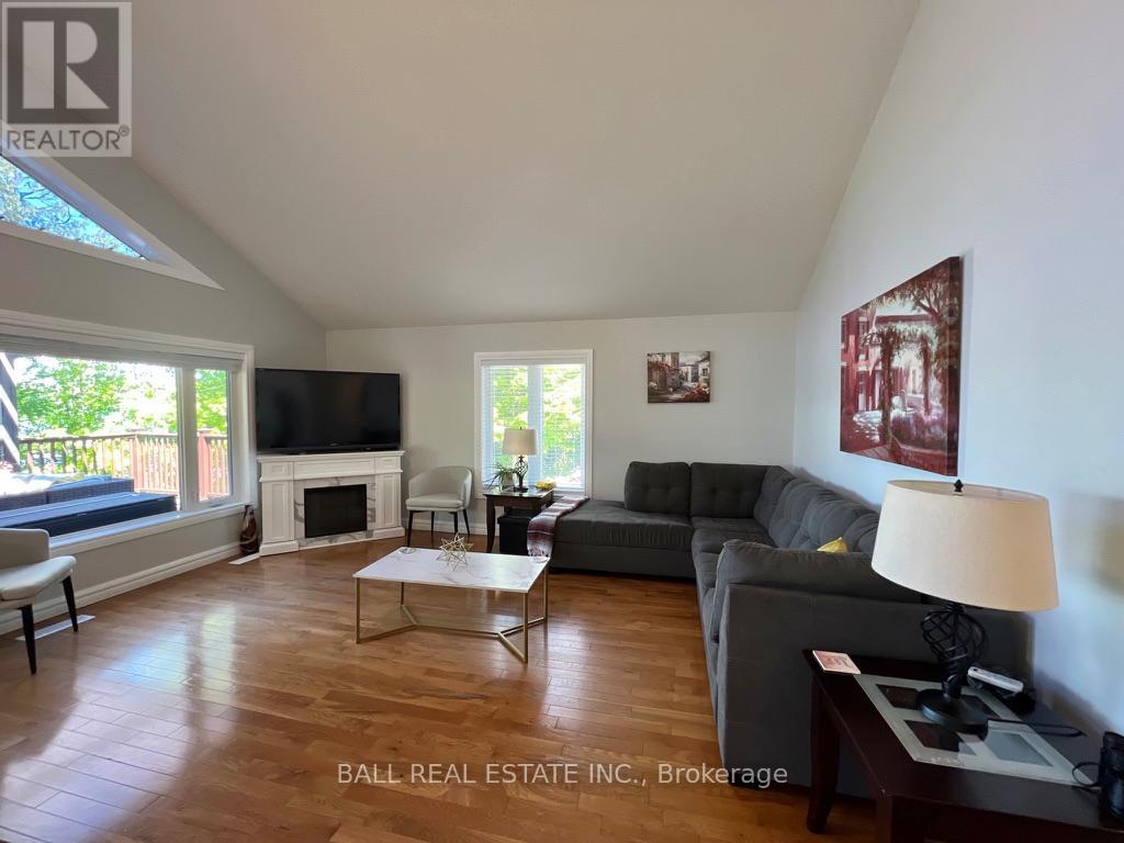 154 Julian Lake Road, North Kawartha, Ontario  K0L 3E0 - Photo 17 - X12601696