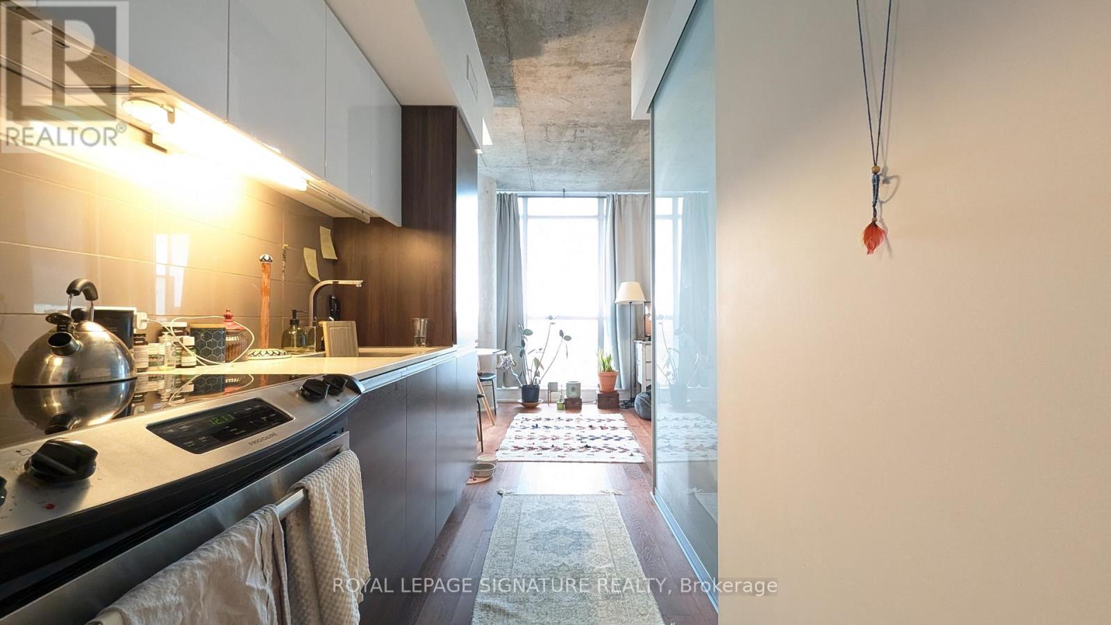 1210 - 20 Minowan Miikan Lane, Toronto, Ontario  M6J 0E5 - Photo 10 - C12601250