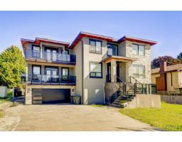 <div class="price">$2,650,000</div> 9093 Buchanan Place, Surrey<br><div style="margin-bottom:8px;"><small>Coldwell Banker Universe Realty</small></div><div class='bed_bath'>10 Bed | 5 Bath</div>