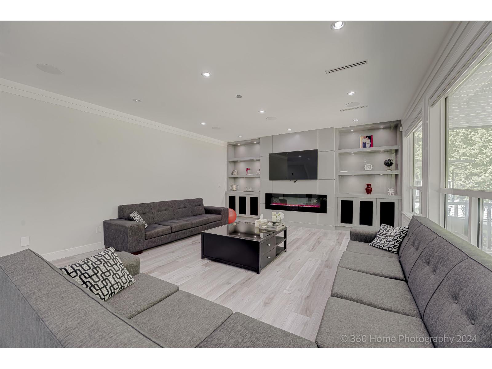 9093 Buchanan Place, Surrey, British Columbia  V3V 6E4 - Photo 5 - R3070223