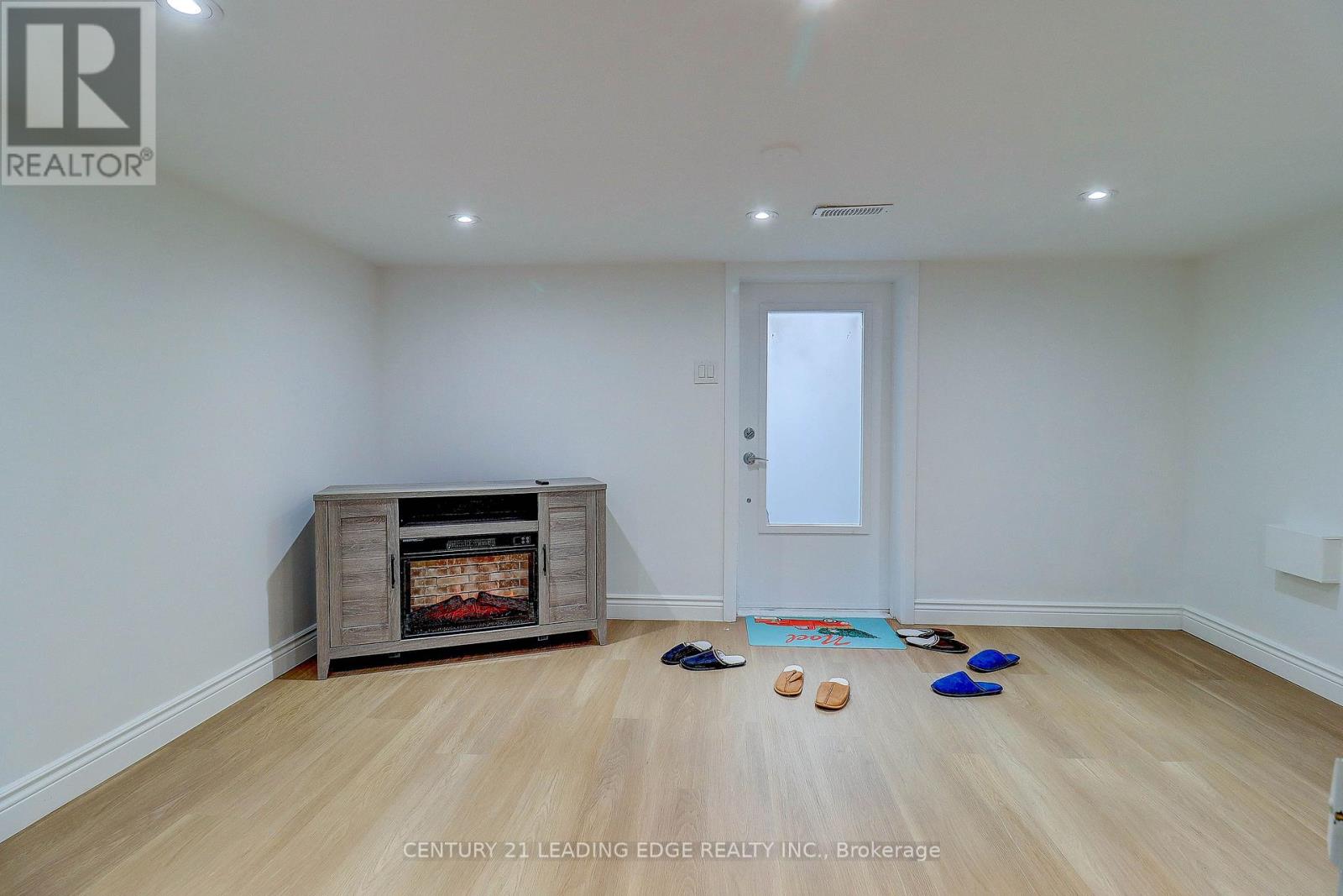 7 Ellsworth Avenue, Toronto, Ontario  M6G 2K4 - Photo 39 - C12601498