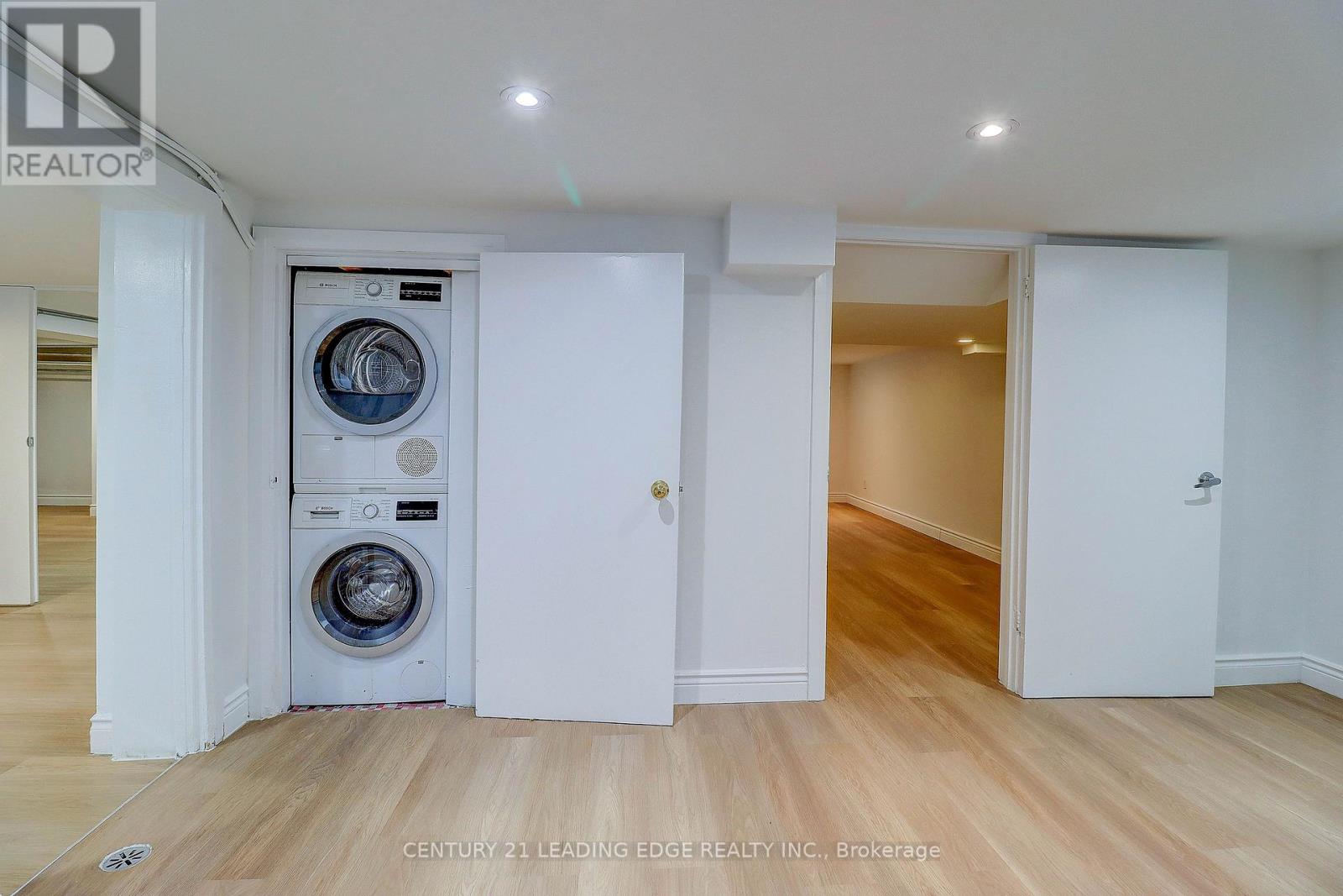 7 Ellsworth Avenue, Toronto, Ontario  M6G 2K4 - Photo 41 - C12601498