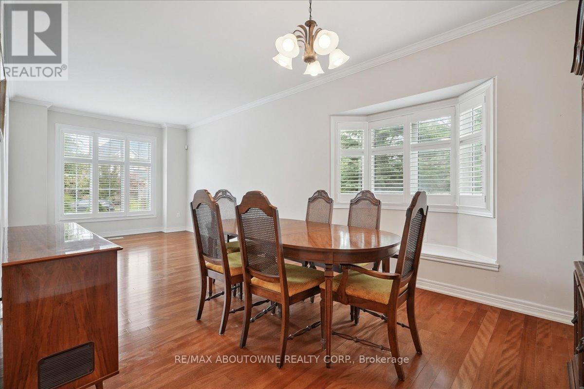 2348 Tesla Crescent, Oakville, Ontario  L6H 7T5 - Photo 9 - W12421696