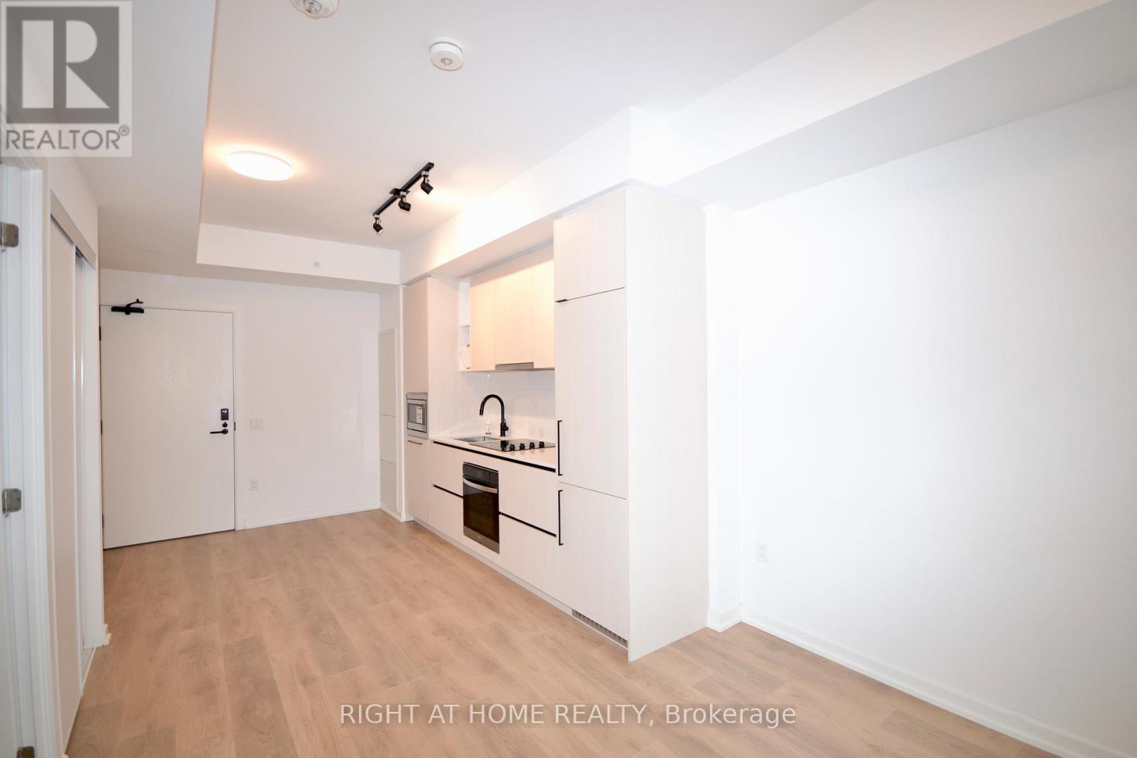 2304 - 10 Graphophone Grove, Toronto, Ontario  M6H 0E5 - Photo 15 - W12527272