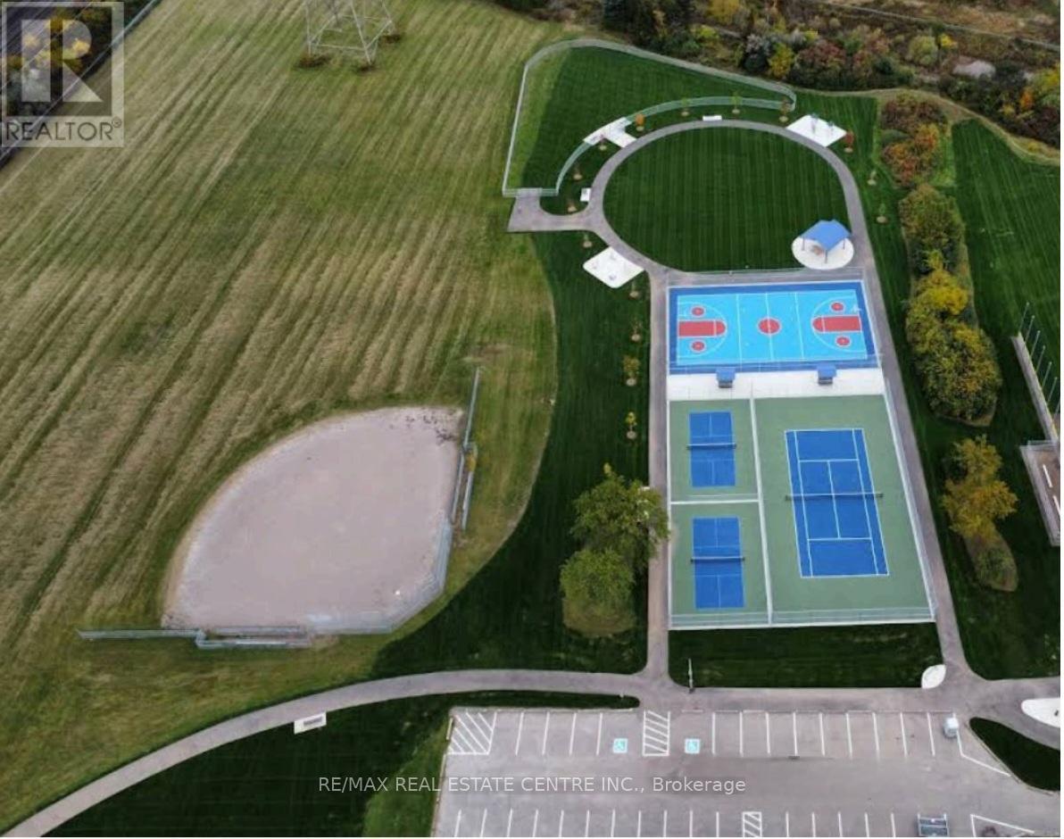 1427 Treeland Street, Burlington, Ontario  L7R 5B4 - Photo 45 - W12601208