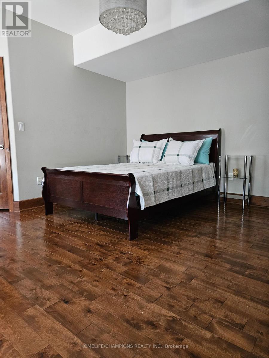 18 Bridge Street, Trent Hills, Ontario K0L 1L0 - Photo 14 - X12533682