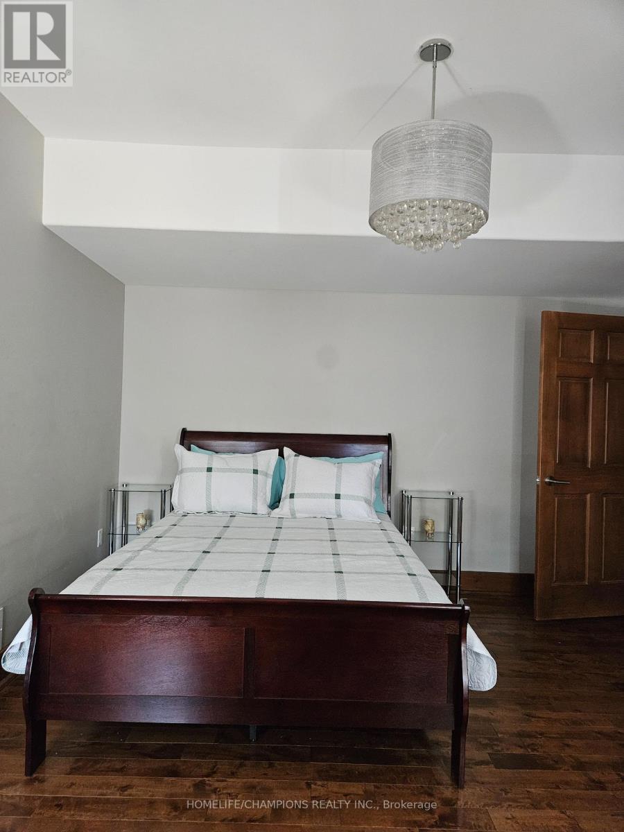 18 Bridge Street, Trent Hills, Ontario K0L 1L0 - Photo 15 - X12533682