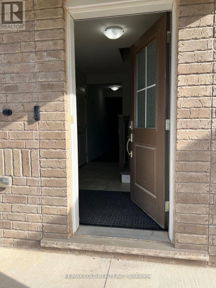 36 Damude Avenue, Thorold, Ontario  L2V 0G6 - Photo 13 - X12601120