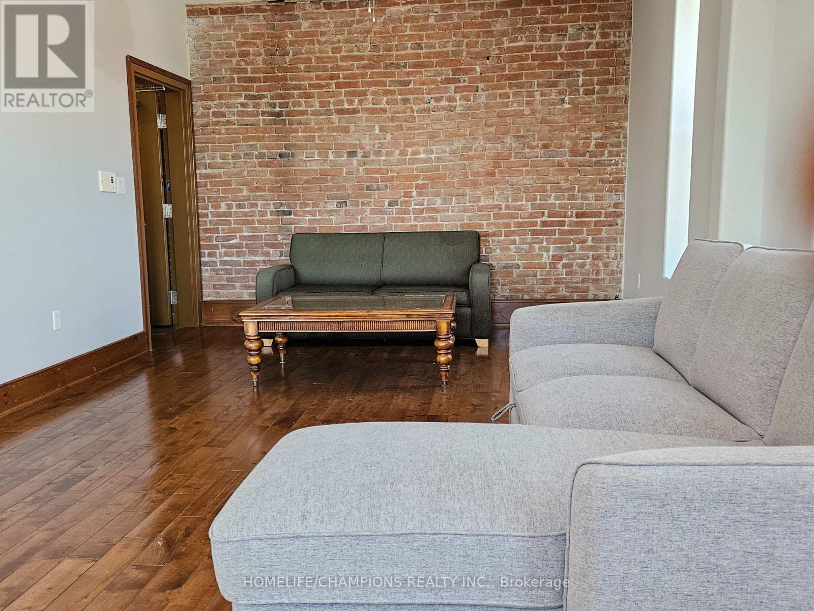 18 Bridge Street, Trent Hills, Ontario K0L 1L0 - Photo 5 - X12533682