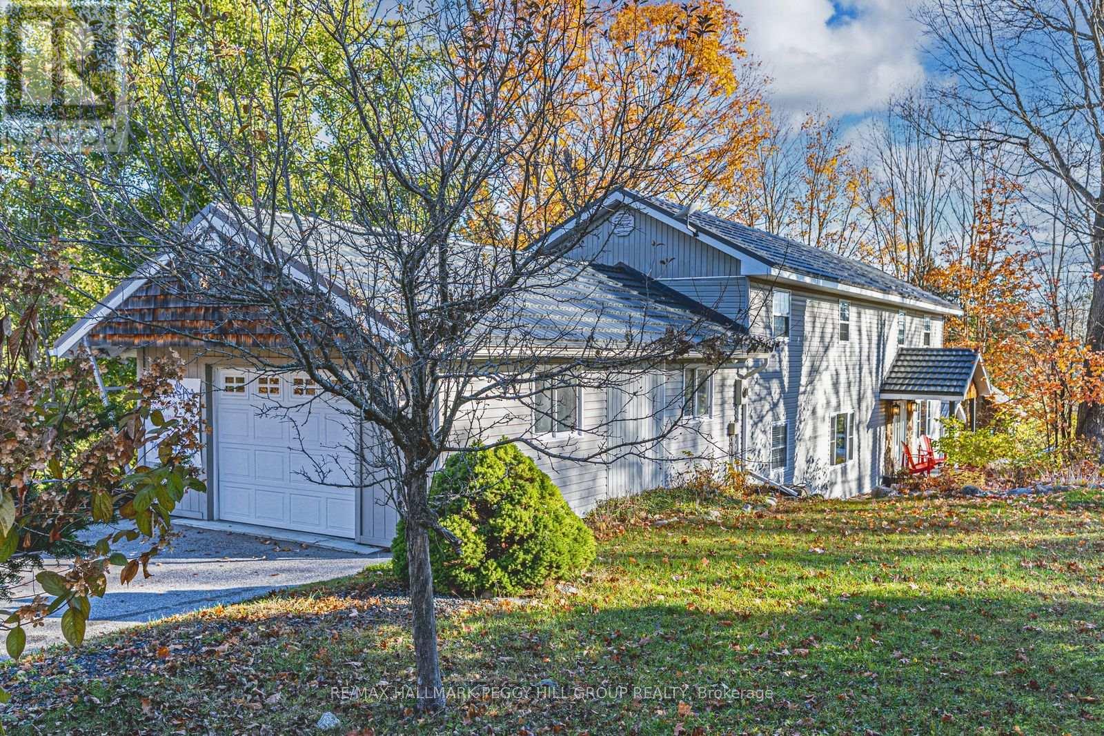 280 Private Street, Gravenhurst, Ontario  P1P 0E8 - Photo 2 - X12601572