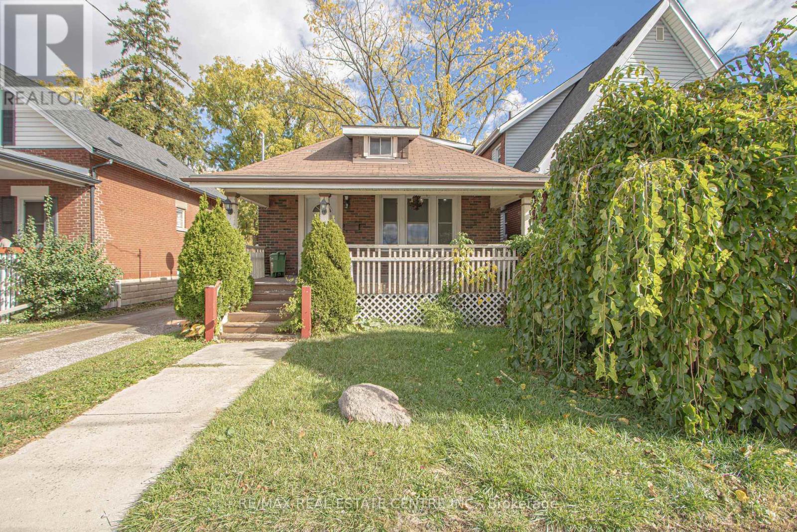 386 Wharncliffe Road S, London South, Ontario  N6J 2M1 - Photo 2 - X12601628
