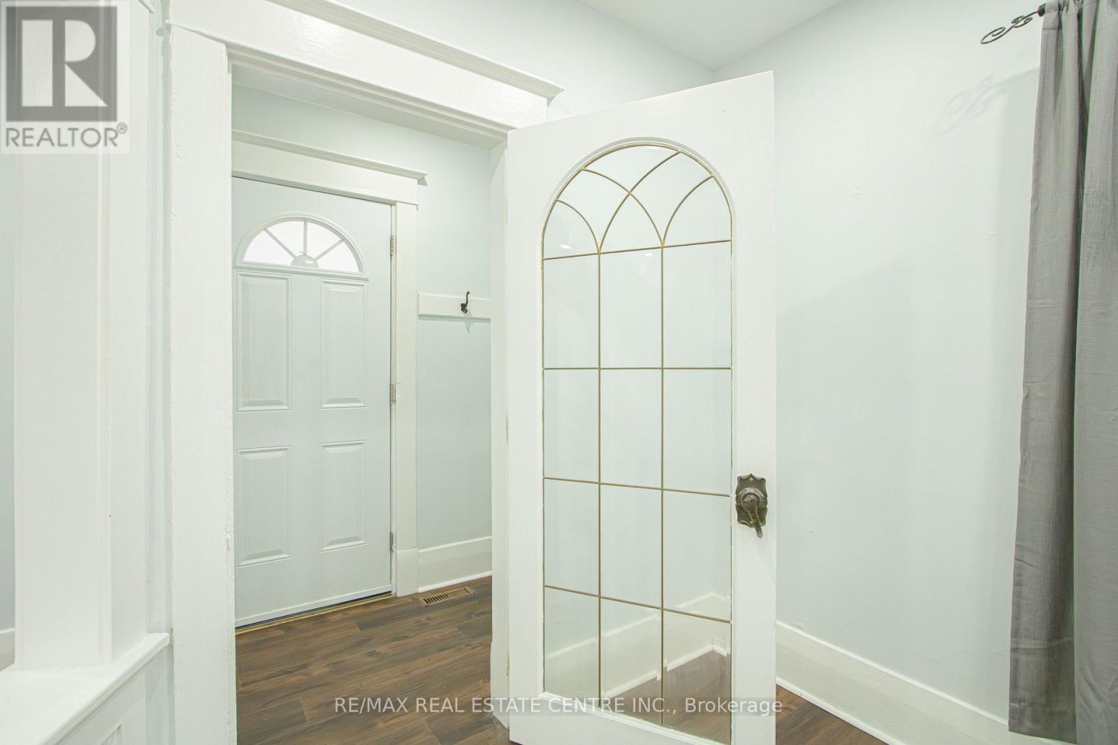 386 Wharncliffe Road S, London South, Ontario  N6J 2M1 - Photo 8 - X12601628