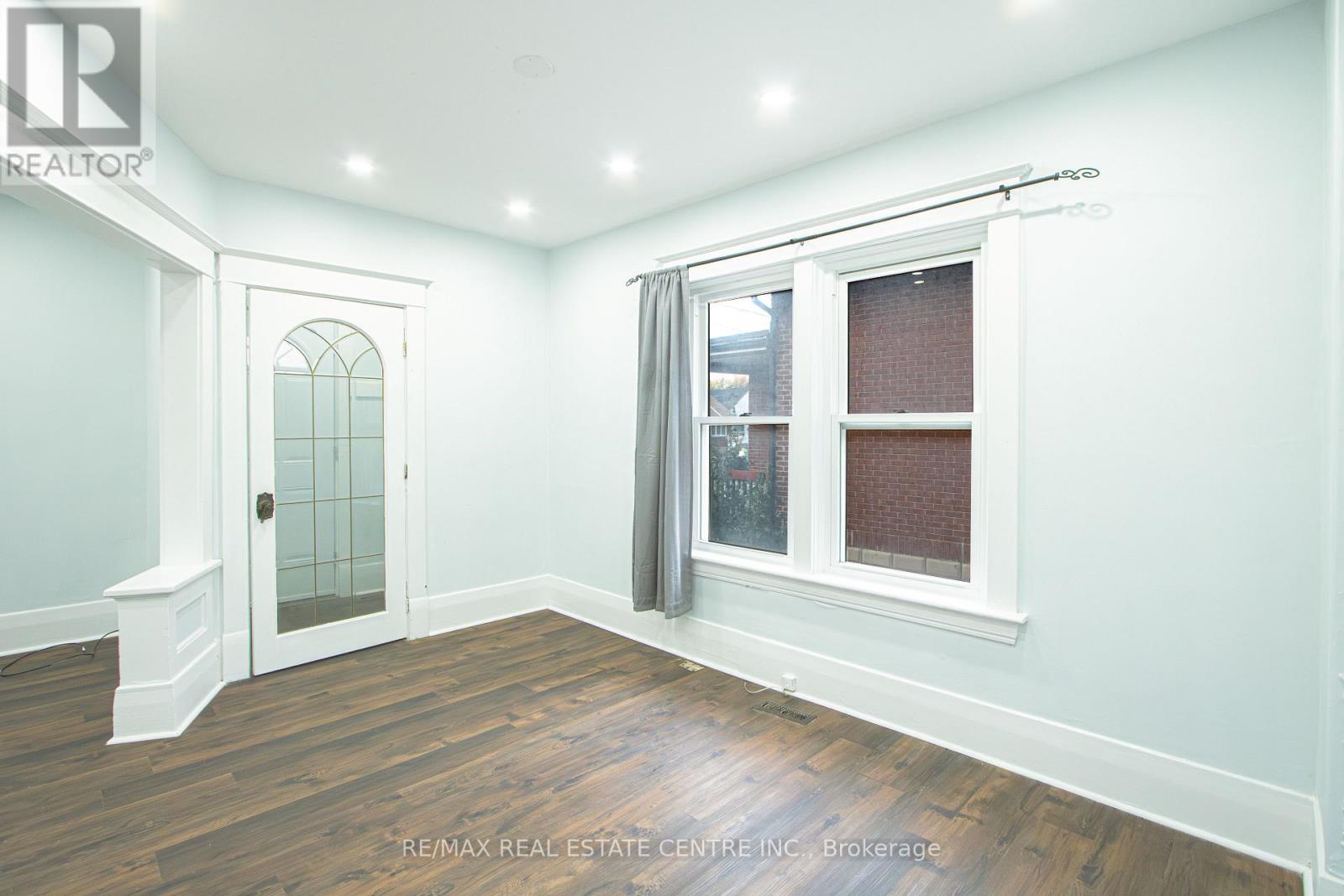 386 Wharncliffe Road S, London South, Ontario  N6J 2M1 - Photo 9 - X12601628