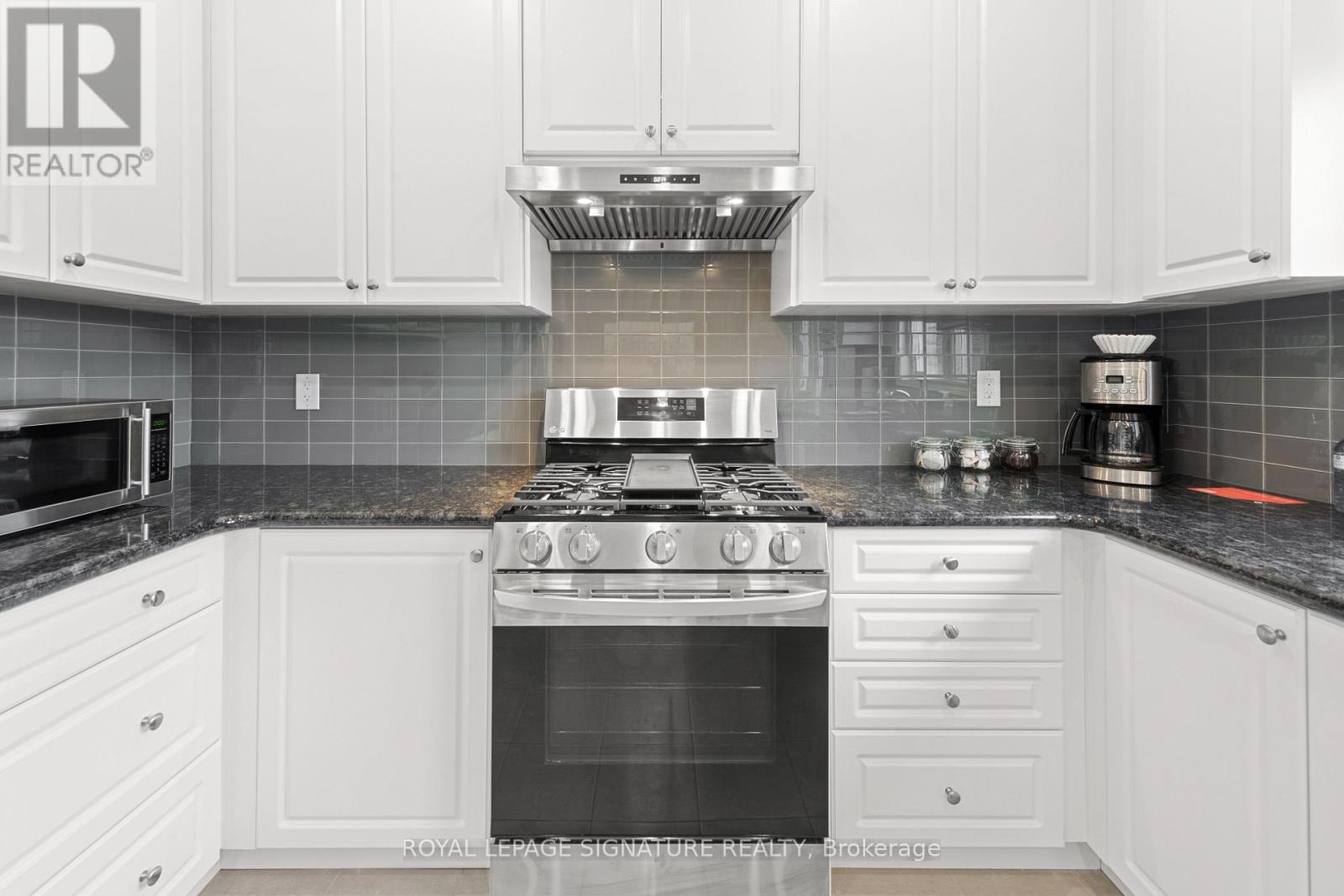 270 Great Falls Boulevard, Hamilton, Ontario  L8B 1Z5 - Photo 5 - X12601642