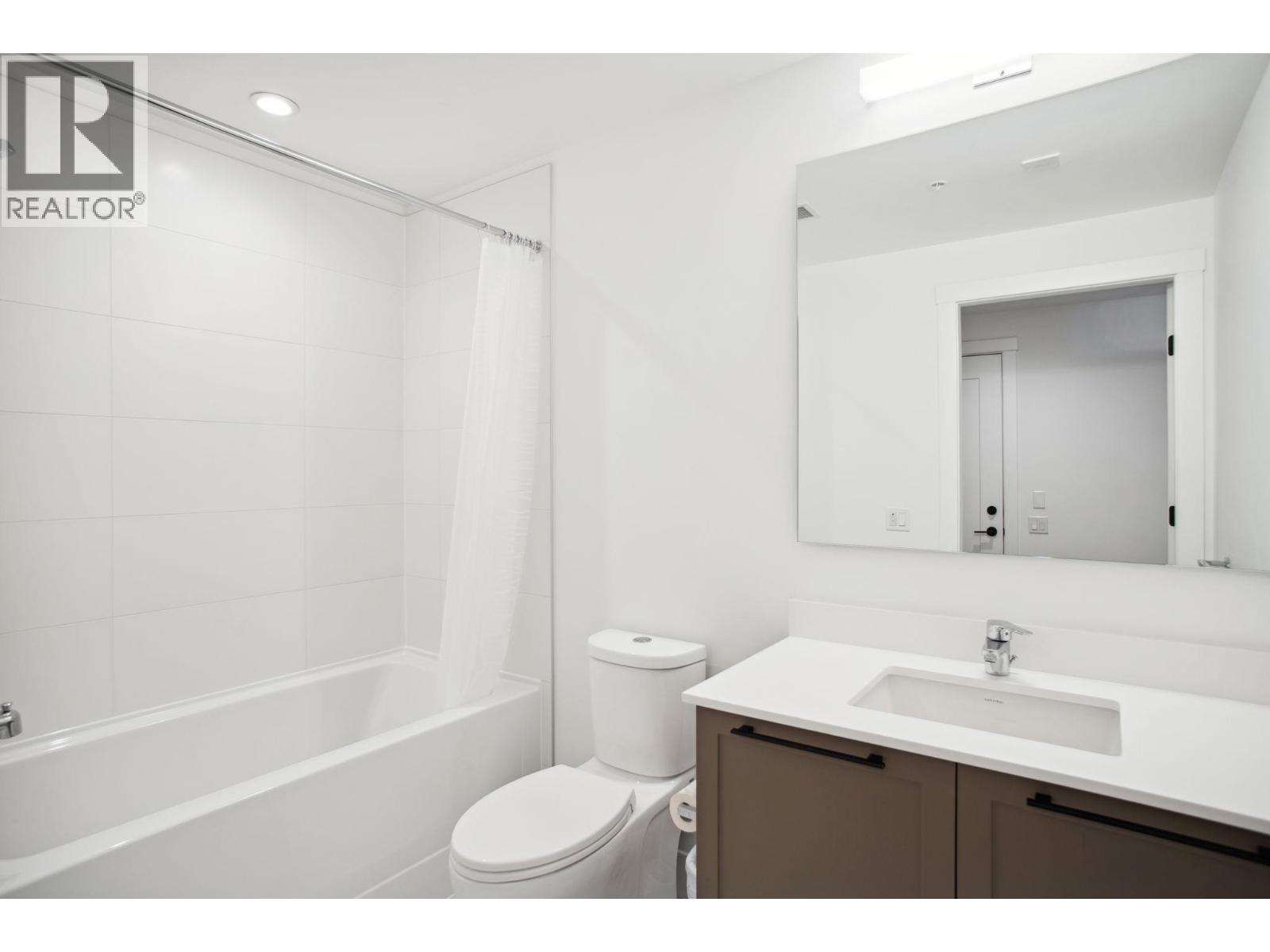 711 8750 University Crescent, Burnaby, British Columbia  V5A 0G9 - Photo 11 - R3072152