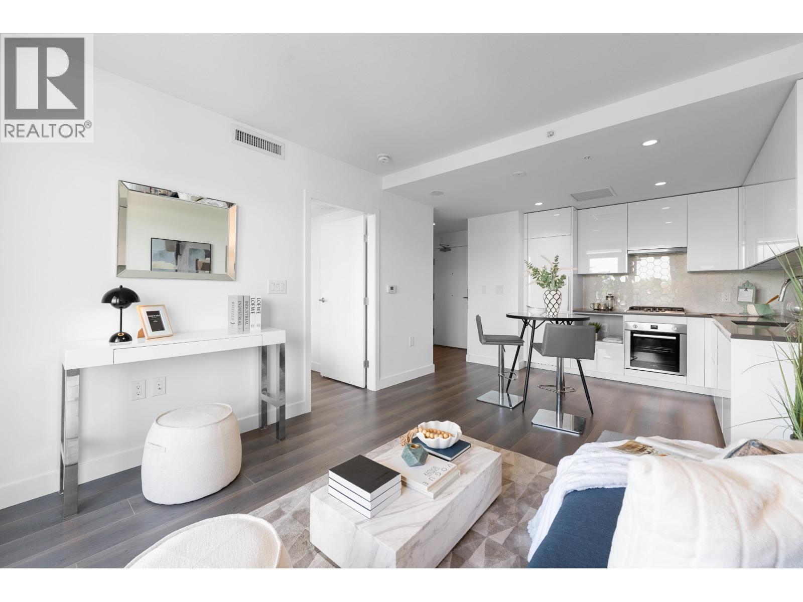 405 8181 Chester Street, Vancouver, British Columbia V5X 0J9 - Photo 10 - R3072163