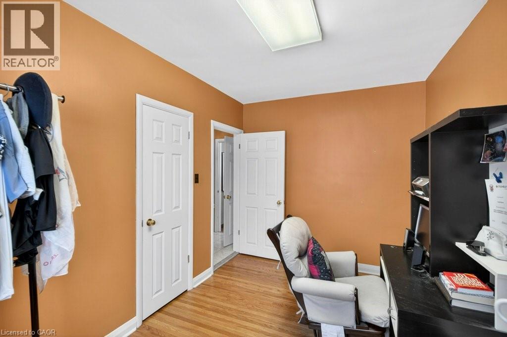 426 East 37th Street, Hamilton, Ontario  L8V 4B8 - Photo 25 - 40792399