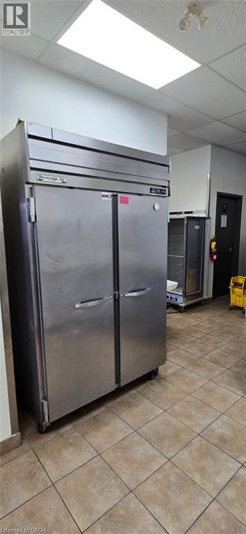 995 Paisley Road Unit# #14, Guelph, Ontario N1K 1X6 - Photo 14 - 40779115