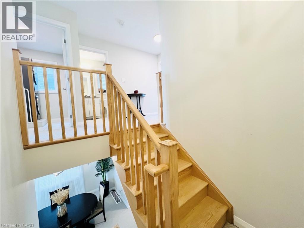 11 Cherry Blossom Heights, Hamilton, Ontario  L9B 0E9 - Photo 20 - 40792259