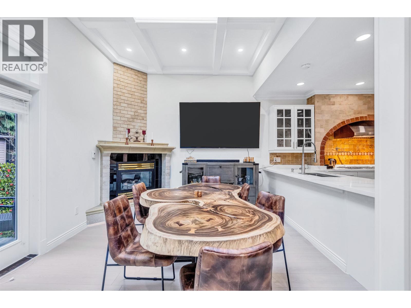 1219 Arborlynn Drive, North Vancouver, British Columbia  V7J 2V5 - Photo 15 - R3072171