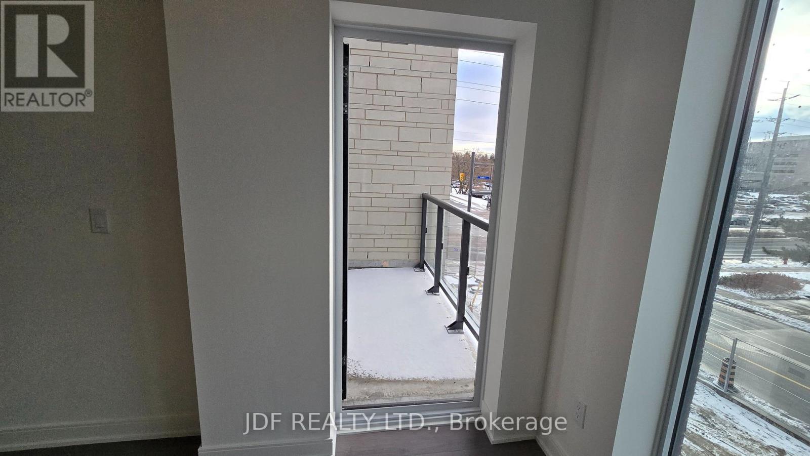 216a - 705 Davis Drive, Newmarket, Ontario  L3Y 2R2 - Photo 19 - N12601088