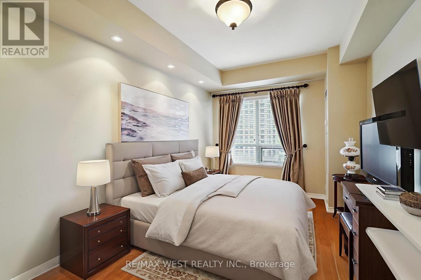 407 - 9235 Jane Street, Vaughan, Ontario L6A 0J8 - Photo 9 - N12601540