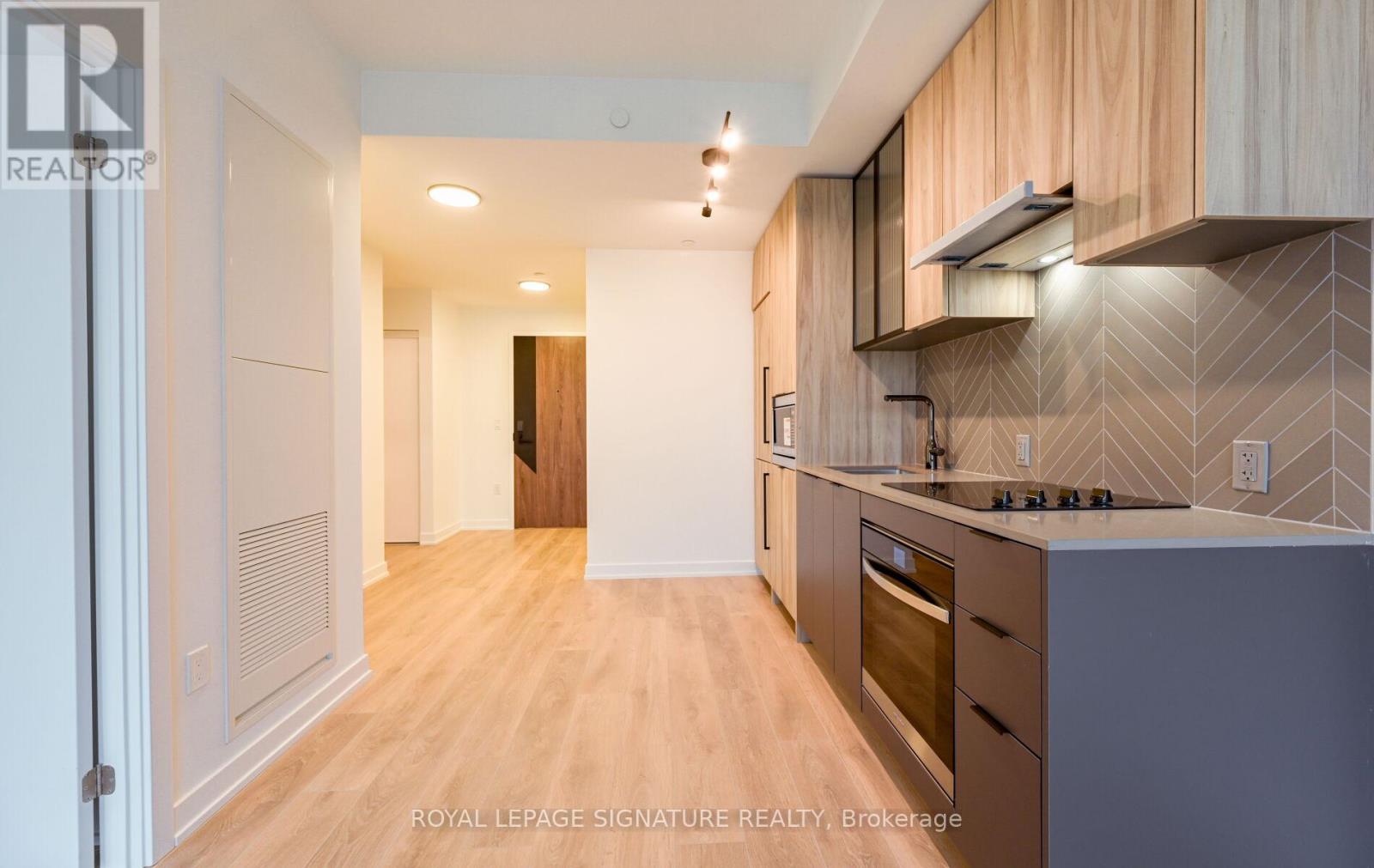 707 - 1037 The Queensway, Toronto, Ontario  M8Z 0H5 - Photo 21 - W12581934