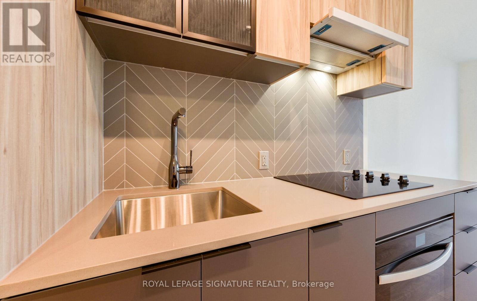 707 - 1037 The Queensway, Toronto, Ontario  M8Z 0H5 - Photo 25 - W12581934