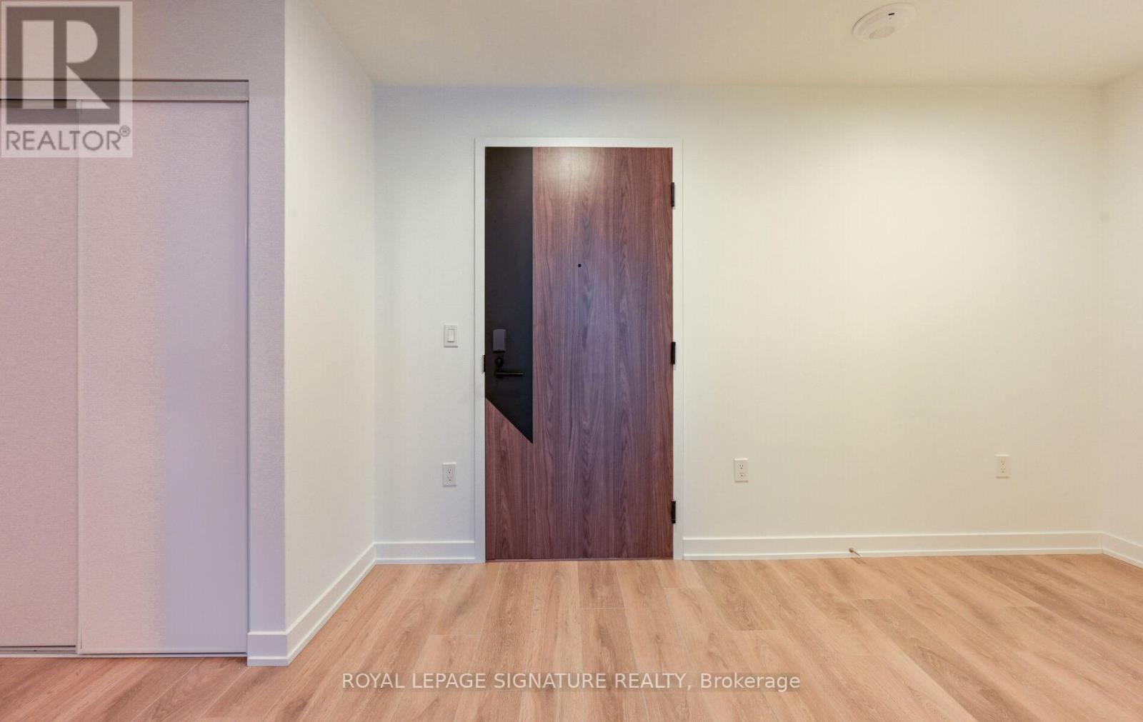 707 - 1037 The Queensway, Toronto, Ontario  M8Z 0H5 - Photo 9 - W12581934