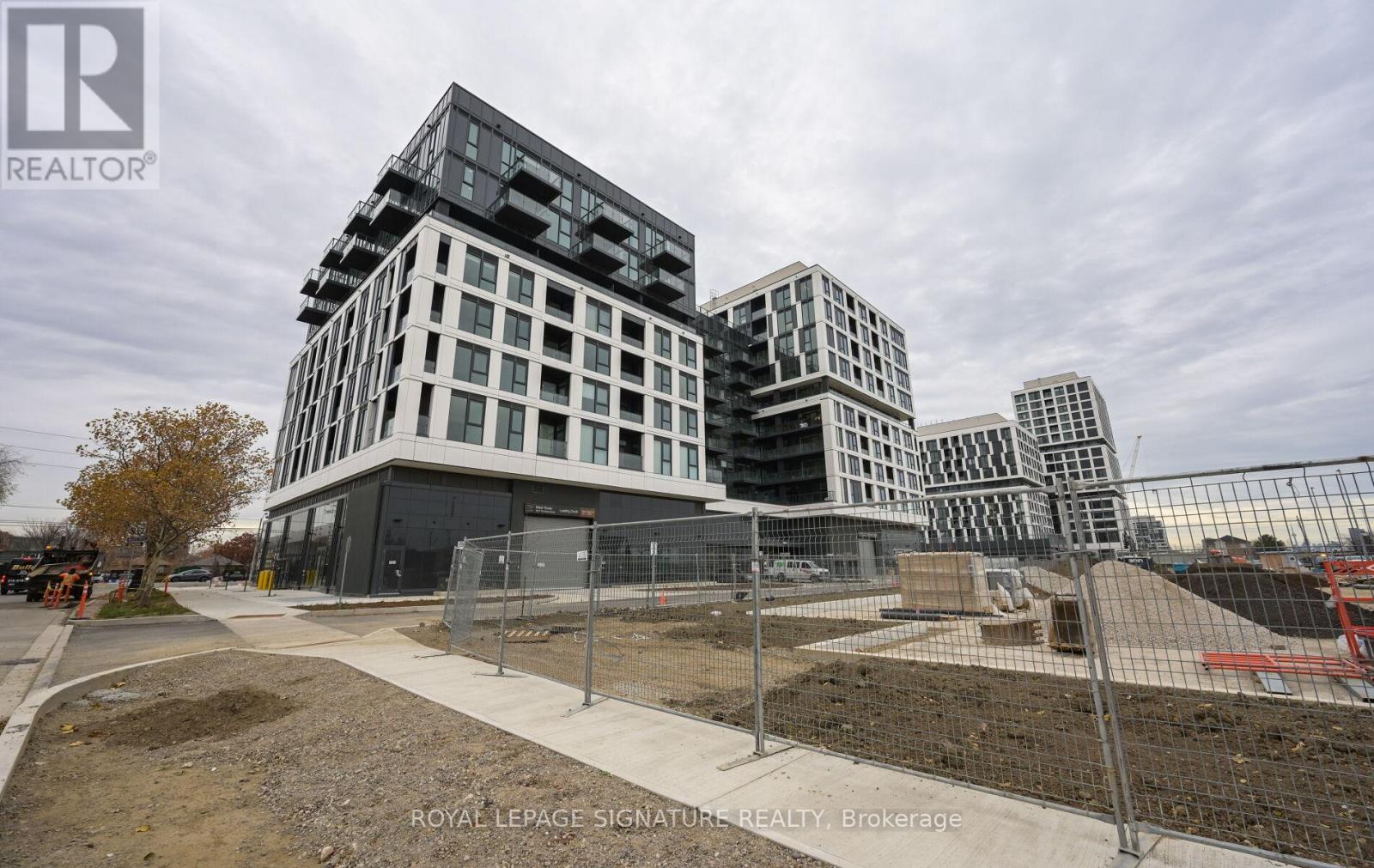 707 - 1037 The Queensway, Toronto, Ontario  M8Z 0H5 - Photo 48 - W12581934