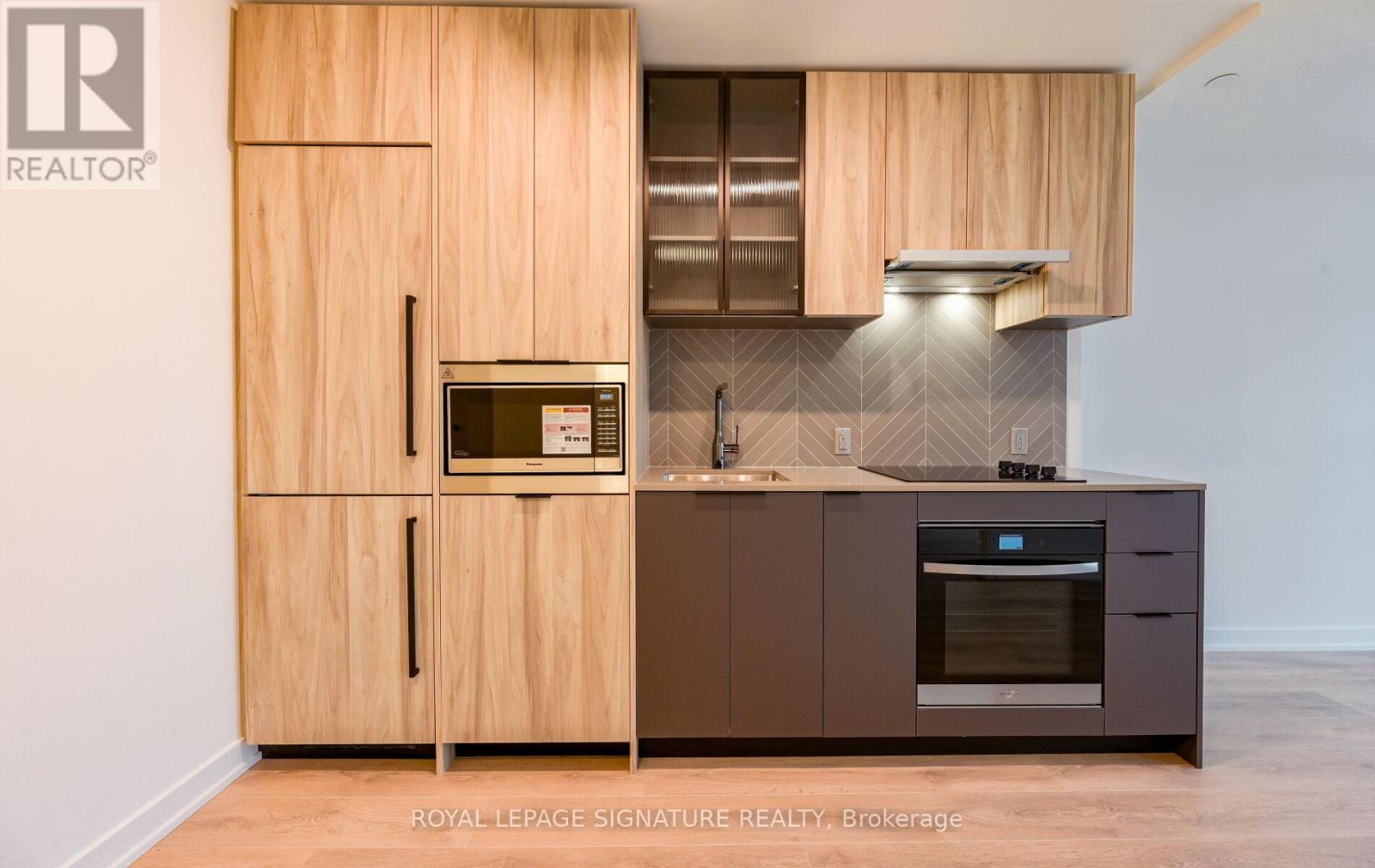 707 - 1037 The Queensway, Toronto, Ontario  M8Z 0H5 - Photo 24 - W12581934