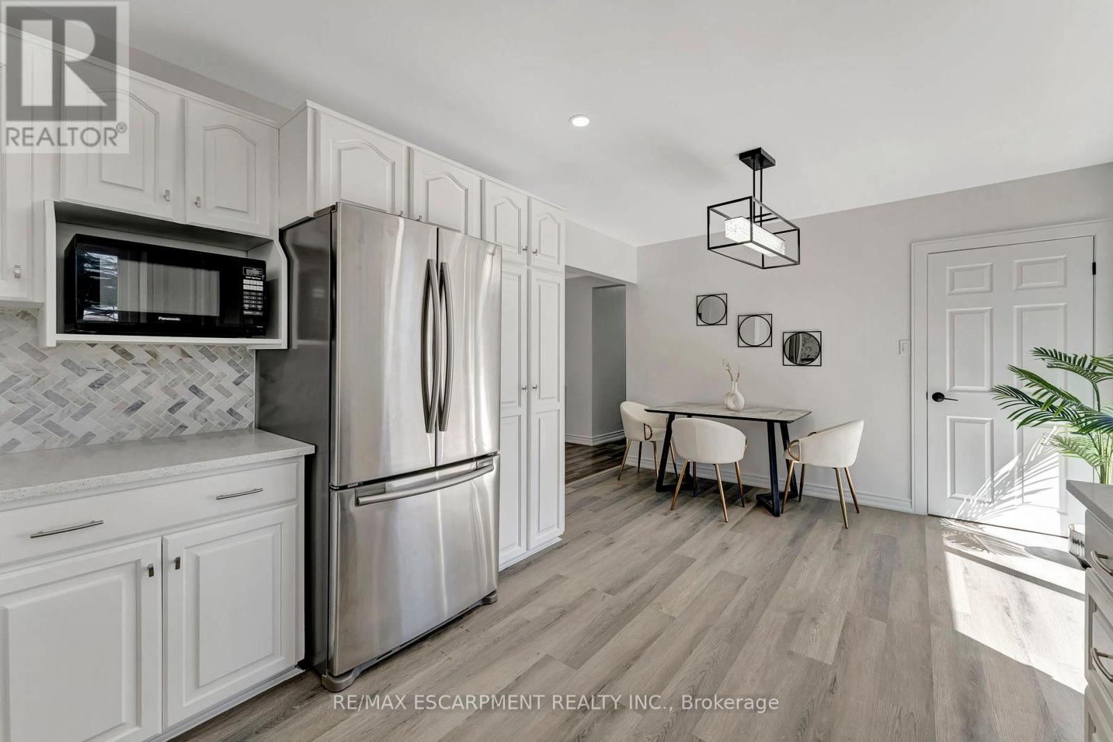 216 Sioux Road, Hamilton, Ontario  L9G 1P8 - Photo 17 - X12237208