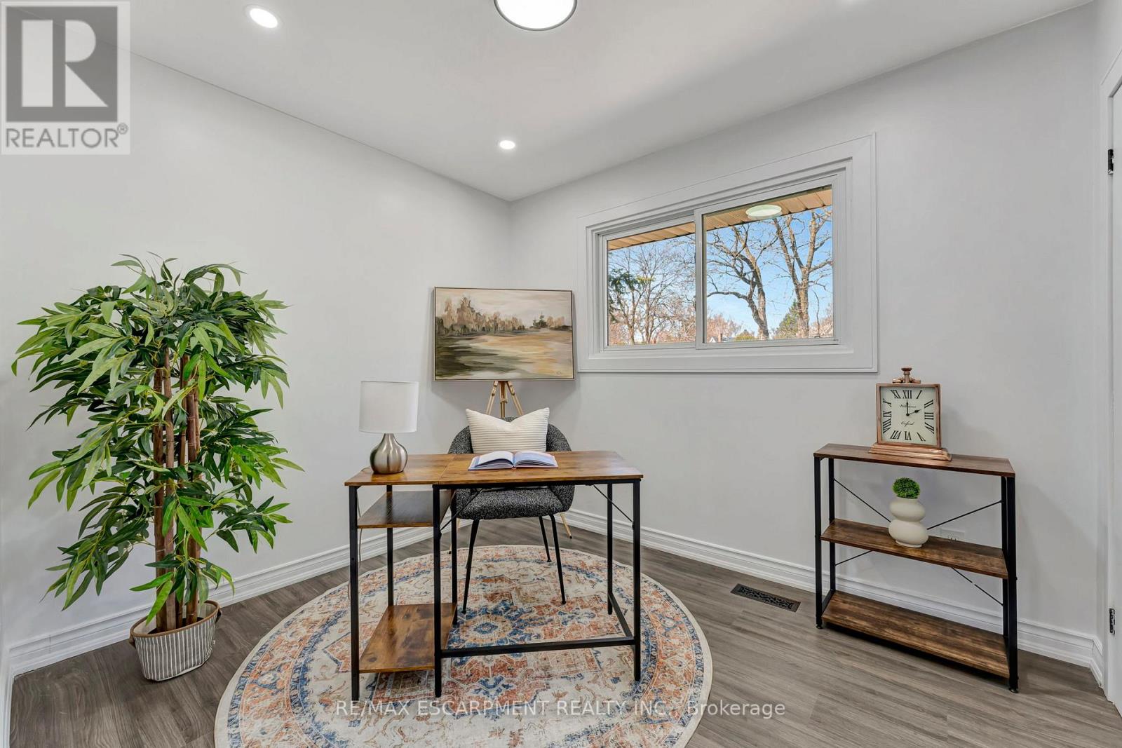 216 Sioux Road, Hamilton, Ontario  L9G 1P8 - Photo 21 - X12237208