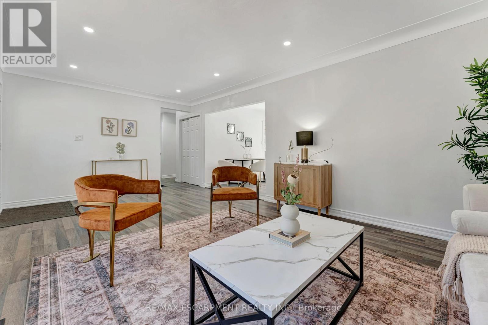 216 Sioux Road, Hamilton, Ontario  L9G 1P8 - Photo 9 - X12237208