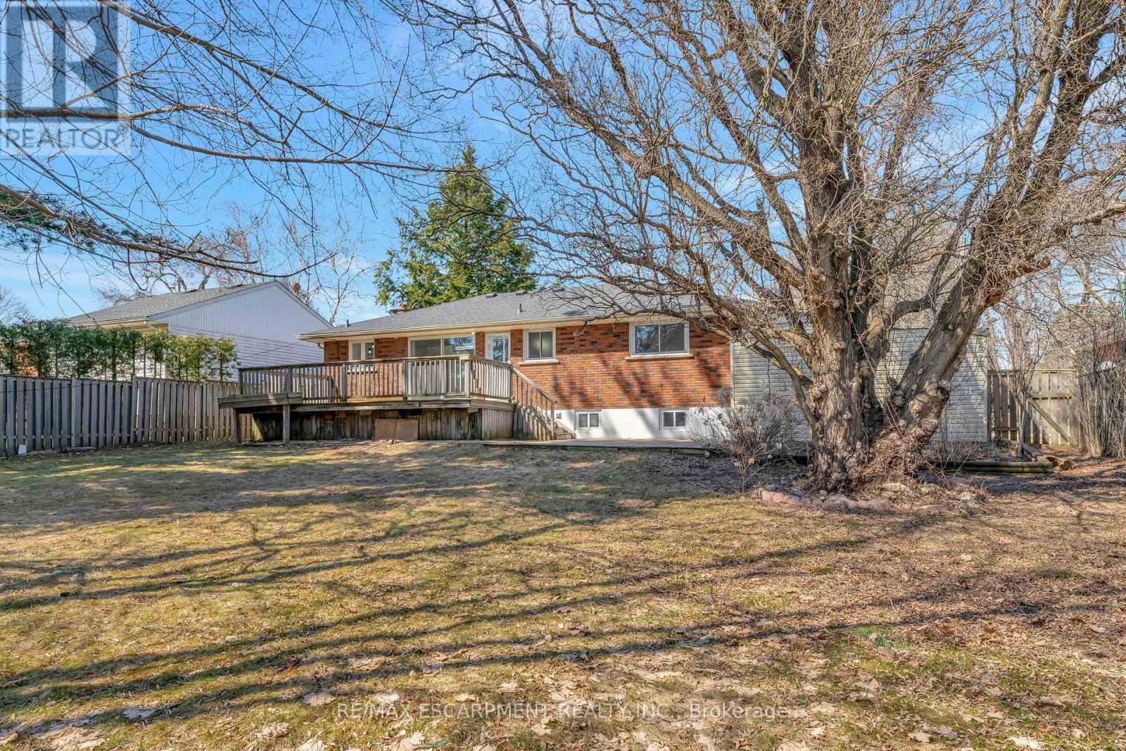 216 Sioux Road, Hamilton, Ontario  L9G 1P8 - Photo 44 - X12237208