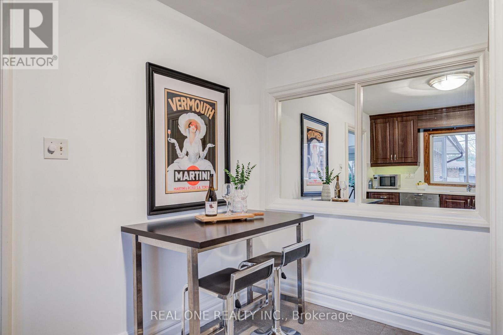 26 Elvaston Drive, Toronto, Ontario M4A 1M9 - Photo 19 - C12601700