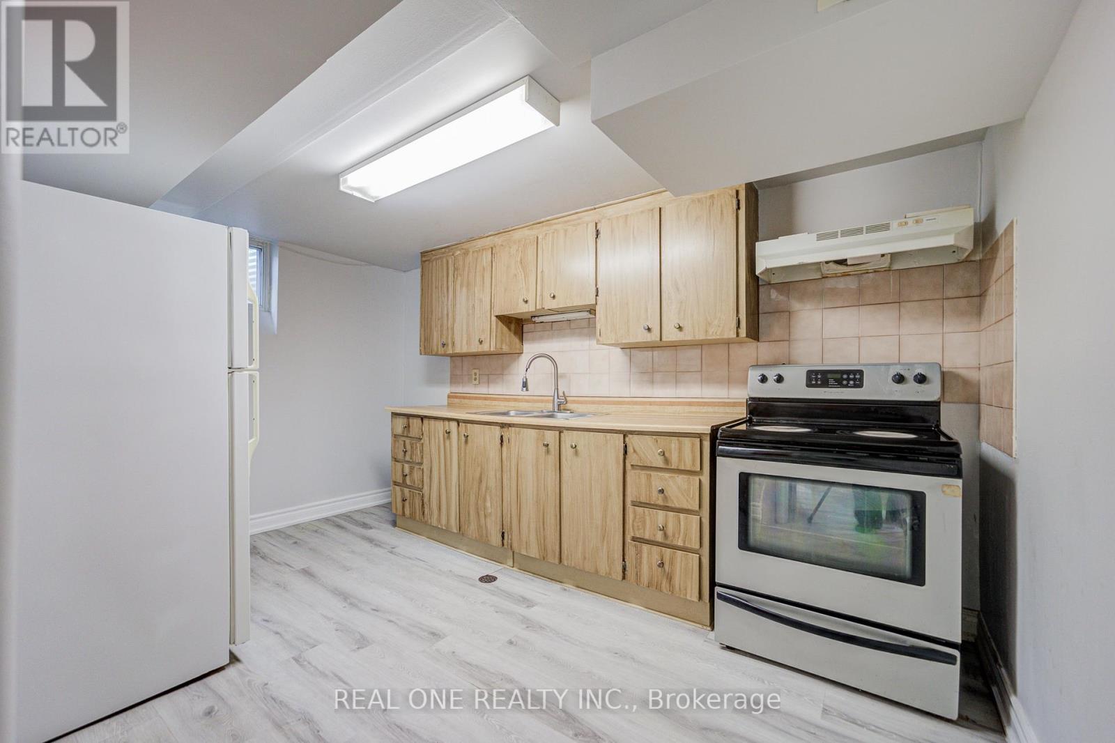 26 Elvaston Drive, Toronto, Ontario M4A 1M9 - Photo 33 - C12601700