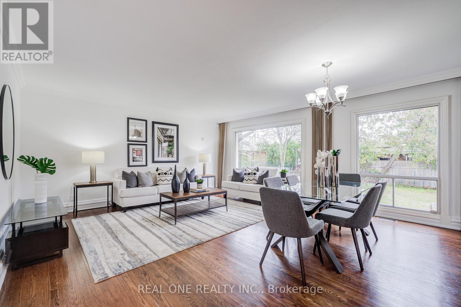 26 Elvaston Drive, Toronto, Ontario M4A 1M9 - Photo 7 - C12601700