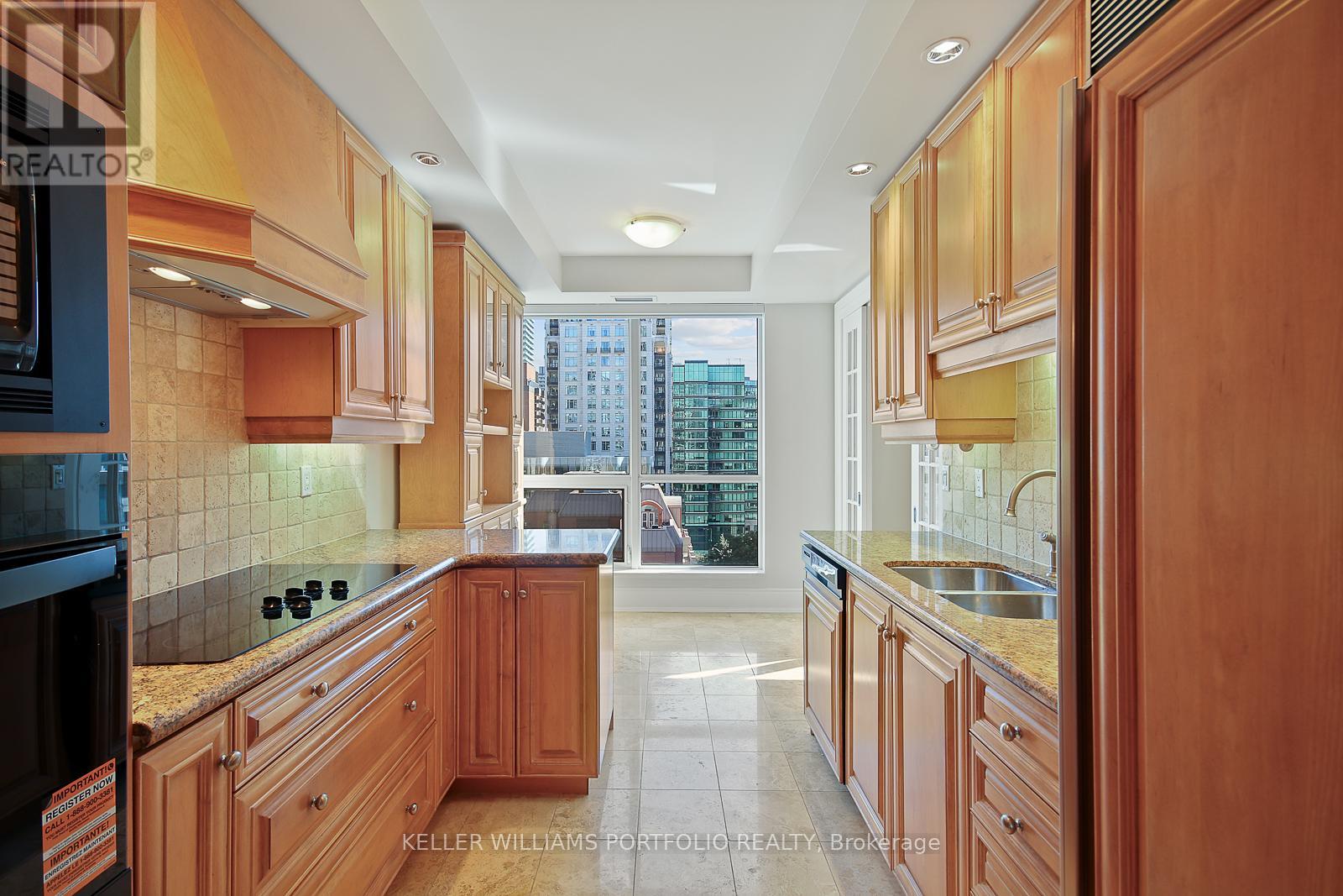 1003 - 10 Bellair Street, Toronto (Annex), Ontario  M5R 3T8 - Photo 11 - C12601744