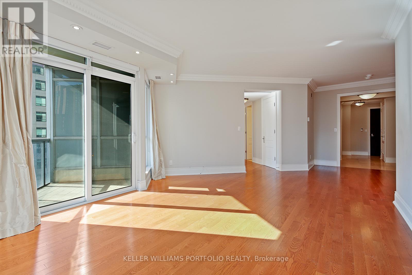 1003 - 10 Bellair Street, Toronto (Annex), Ontario  M5R 3T8 - Photo 18 - C12601744