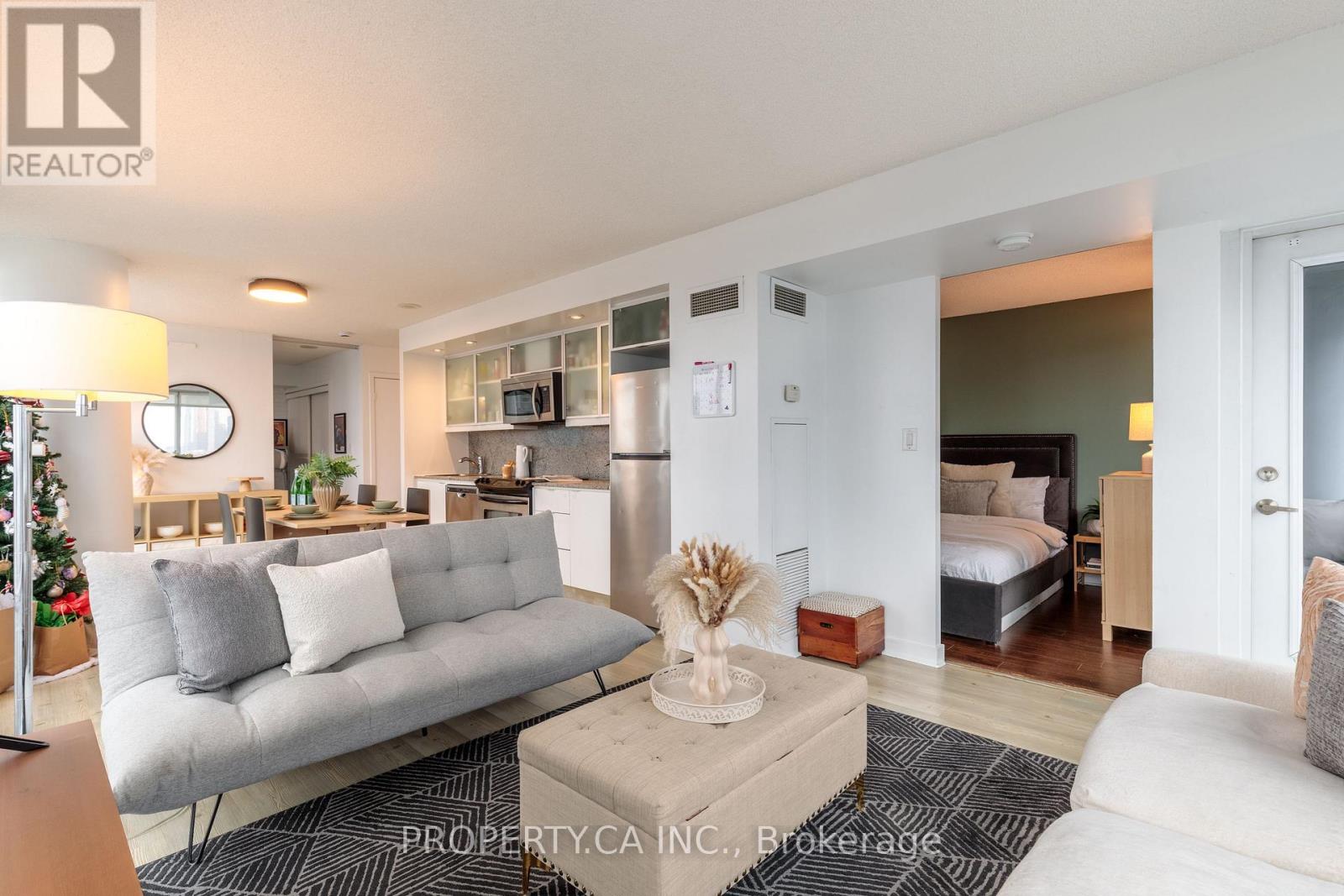 3606 - 25 Telegram Mews, Toronto, Ontario  M5V 3Z1 - Photo 10 - C12601774