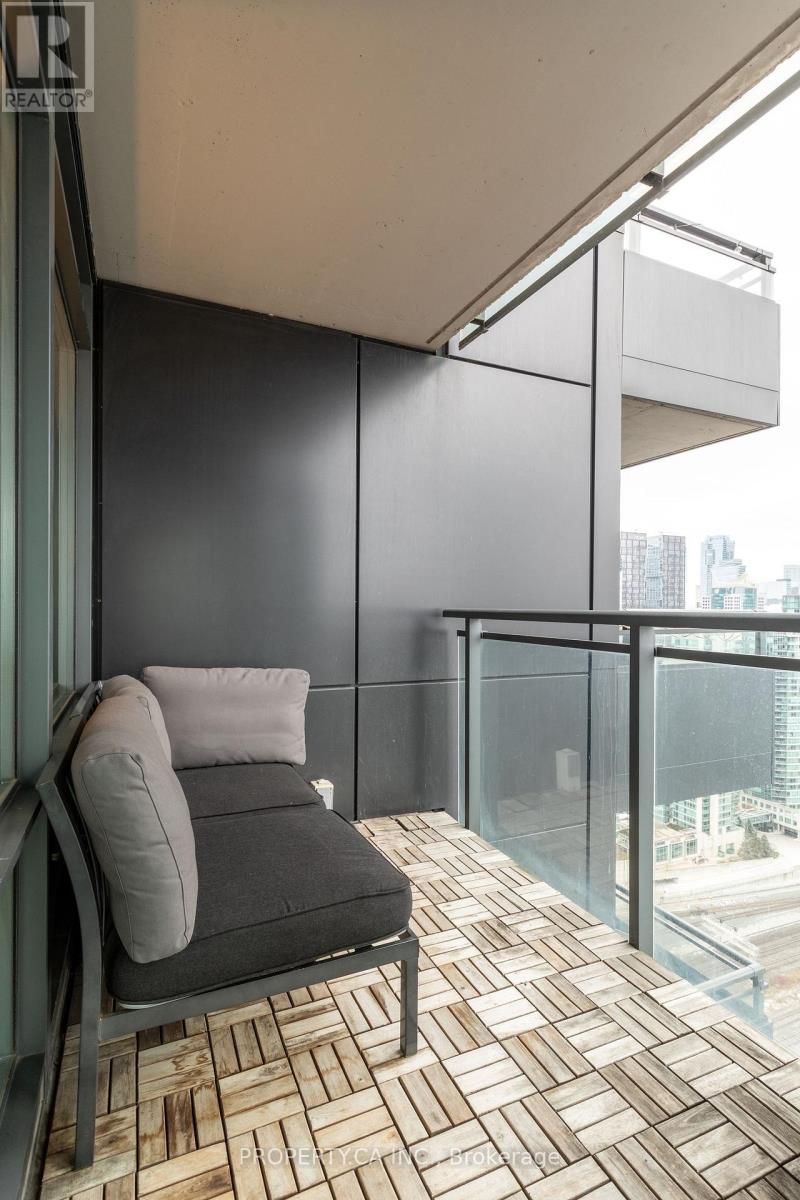 3606 - 25 Telegram Mews, Toronto, Ontario  M5V 3Z1 - Photo 19 - C12601774