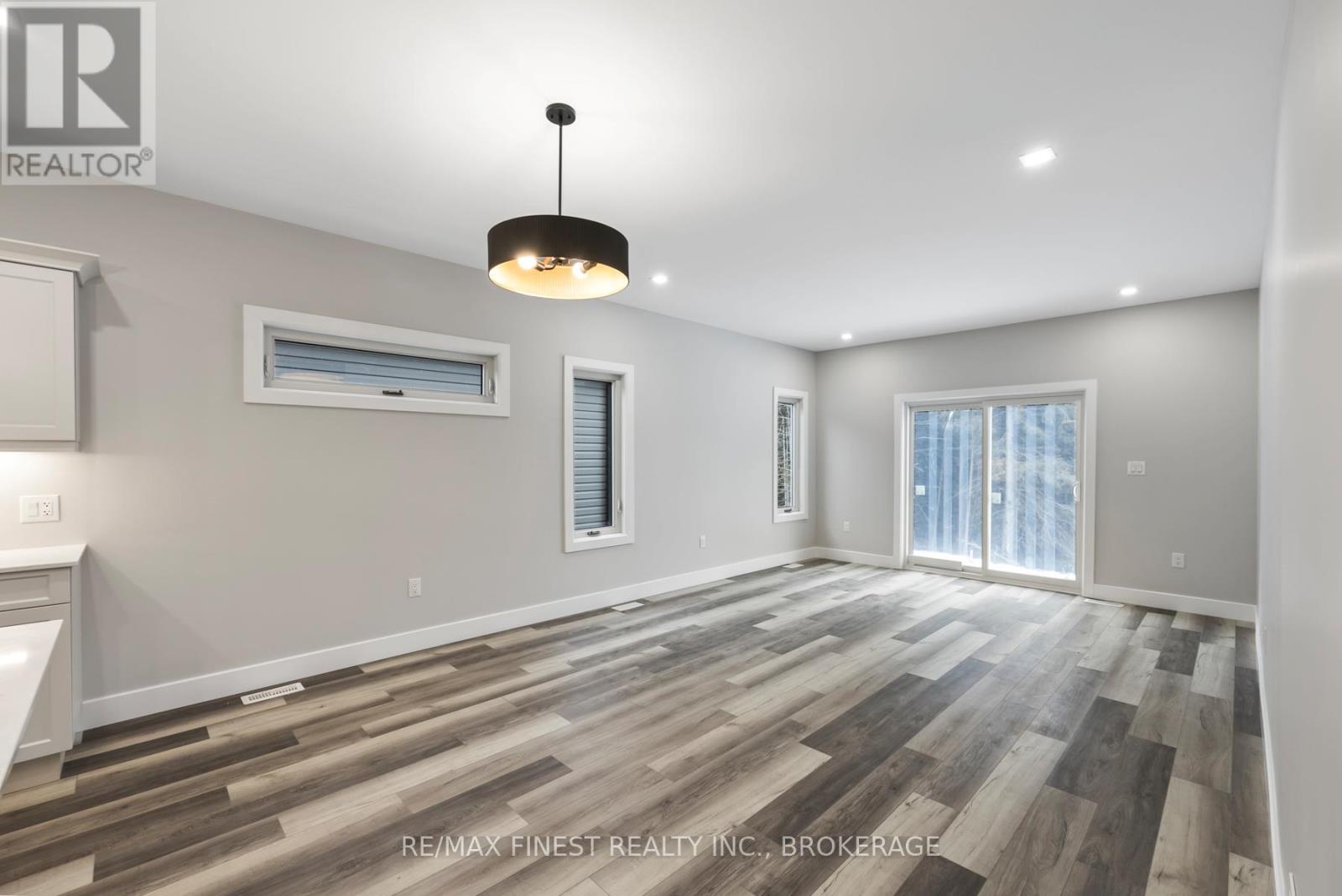 161 Creighton Drive, Loyalist, Ontario  K0K 2H0 - Photo 19 - X12598764