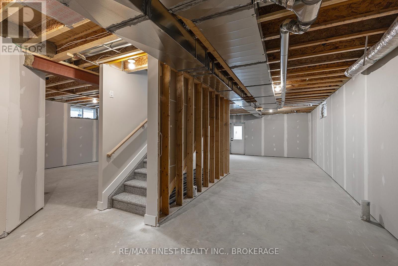 161 Creighton Drive, Loyalist, Ontario  K0K 2H0 - Photo 32 - X12598764